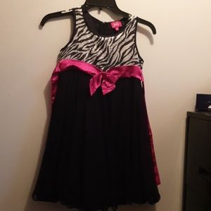 Girls PINKY dress size 8